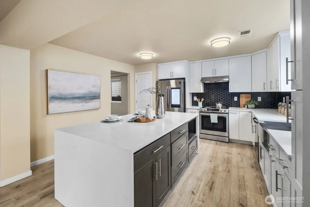 25912 35th Place S Kent WA 98032
