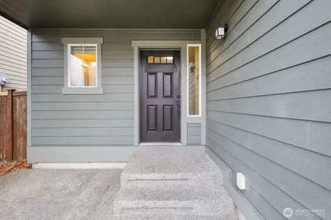 25912 35th Place S Kent WA 98032