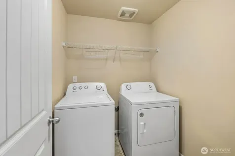 25912 35th Place S Kent WA 98032