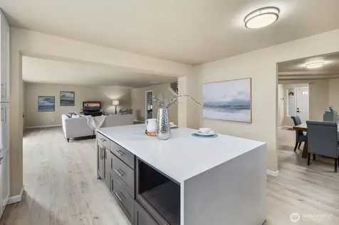 25912 35th Place S Kent WA 98032