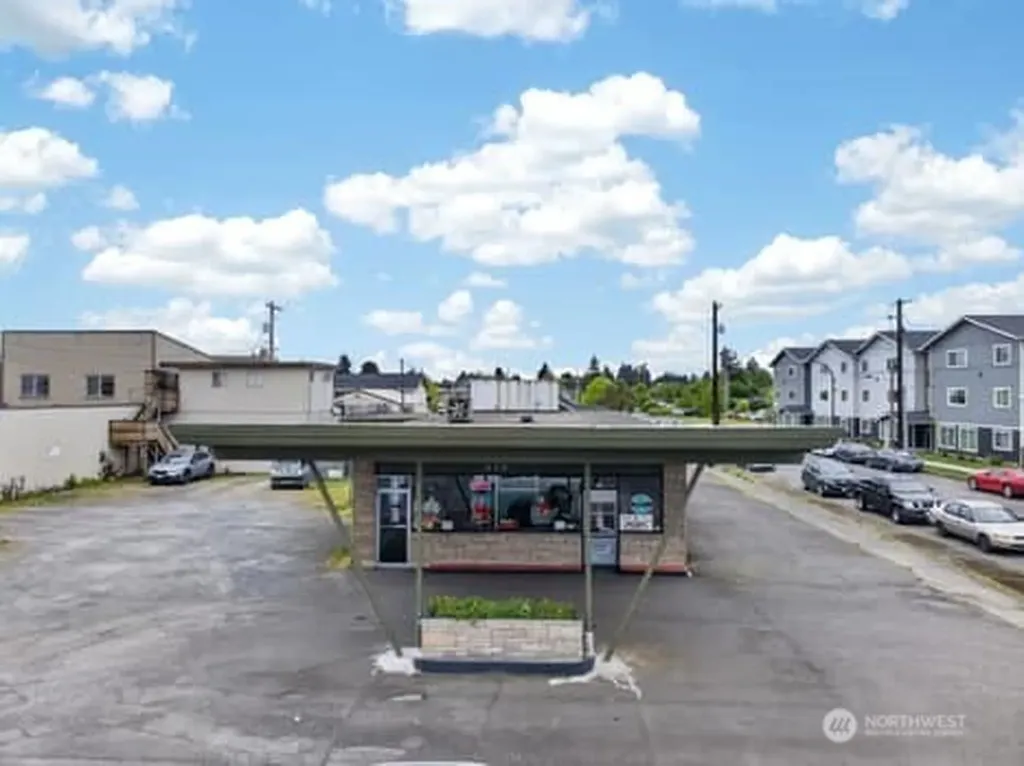816 W Main Street Centralia WA 98531