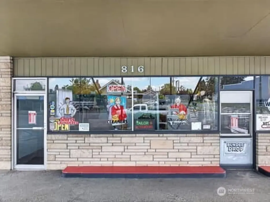 816 W Main Street Centralia WA 98531