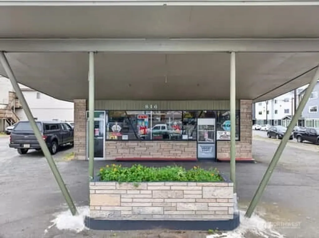 816 W Main Street Centralia WA 98531