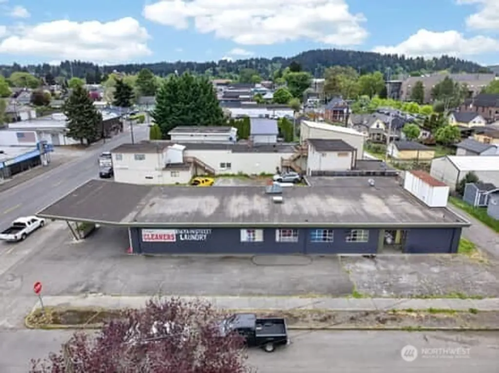 816 W Main Street Centralia WA 98531