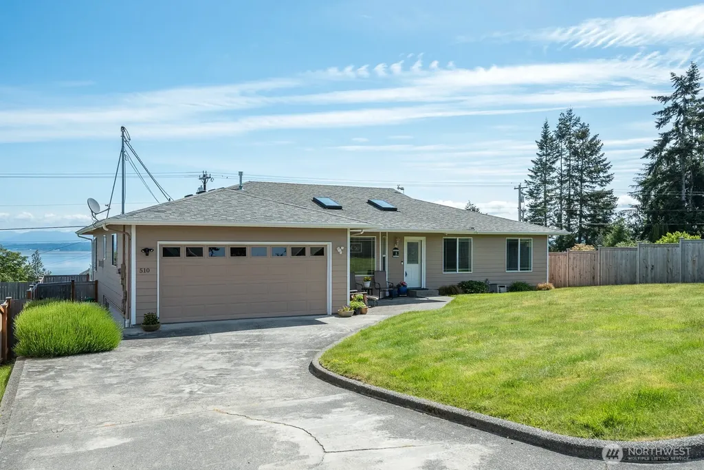 510 Sunnycrest Camano Island WA 98282
