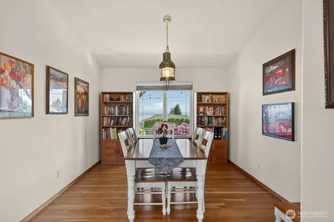 510 Sunnycrest Camano Island WA 98282