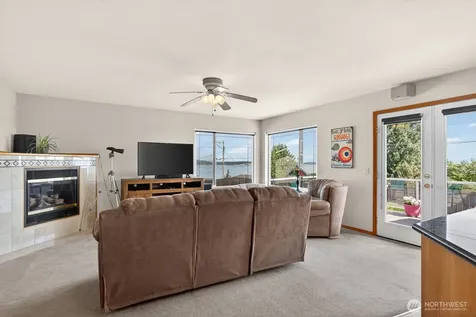 510 Sunnycrest Camano Island WA 98282