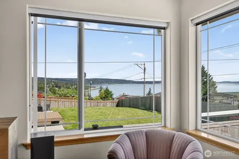 510 Sunnycrest Camano Island WA 98282