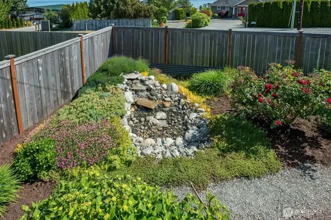 510 Sunnycrest Camano Island WA 98282