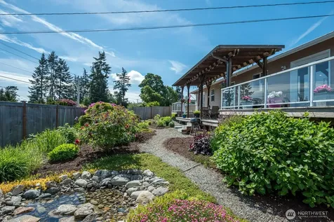 510 Sunnycrest Camano Island WA 98282