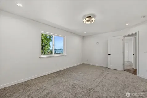 4966 Highland Drive Blaine WA 98230