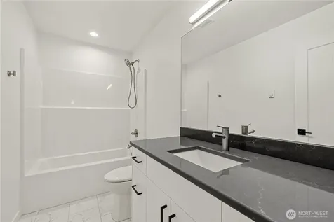 4966 Highland Drive Blaine WA 98230