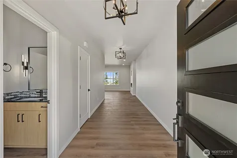 4966 Highland Drive Blaine WA 98230