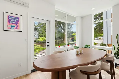 902 N 86th Street Seattle WA 98103