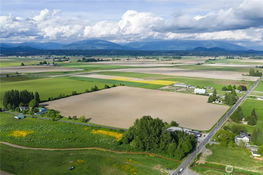 14419 T Loop Road Bow WA 98232