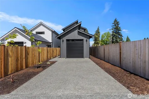 442 E 63rd Street Tacoma WA 98404