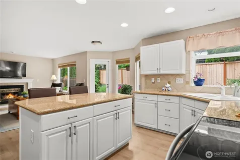 21616 SE 257th Place Maple Valley WA 98038