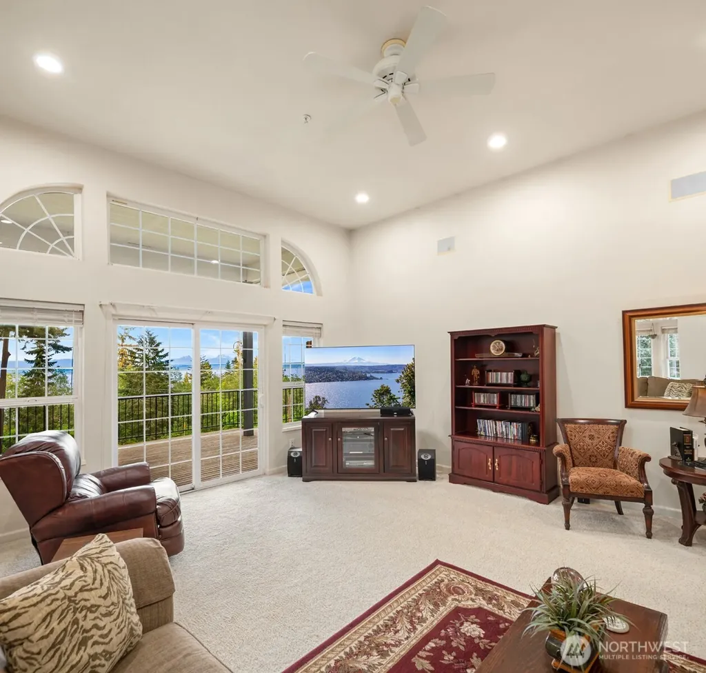 51 Lucky Lane Camano Island WA 98282