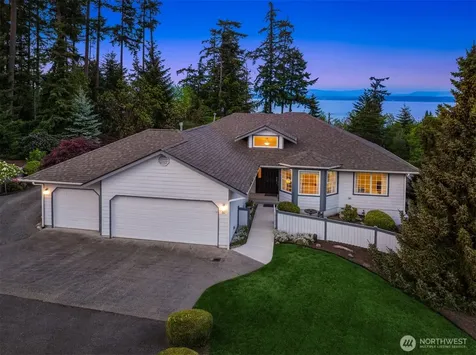 51 Lucky Lane Camano Island WA 98282