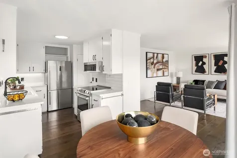2633 Franklin Avenue E Seattle WA 98102