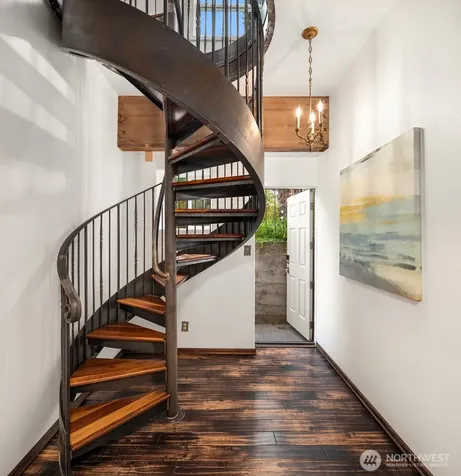 7741 16th Avenue NW Seattle WA 98117