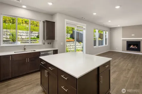 27920 15th Avenue S Federal Way WA 98003