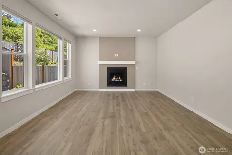 27920 15th Avenue S Federal Way WA 98003