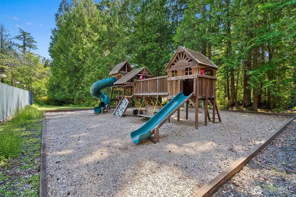 431 E Pointes Drive E Shelton WA 98584