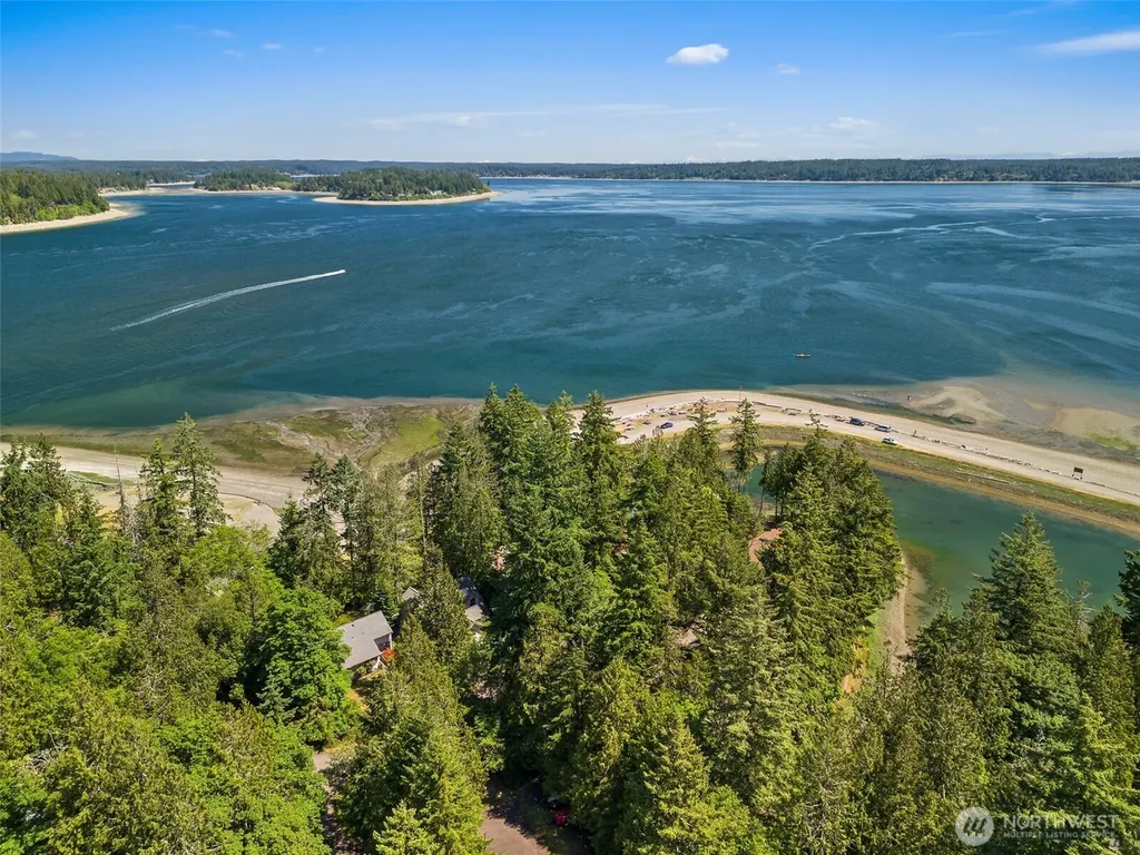 431 E Pointes Drive E Shelton WA 98584