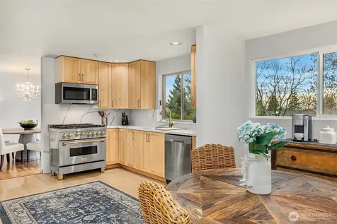 6507 113th Avenue NE Kirkland WA 98033