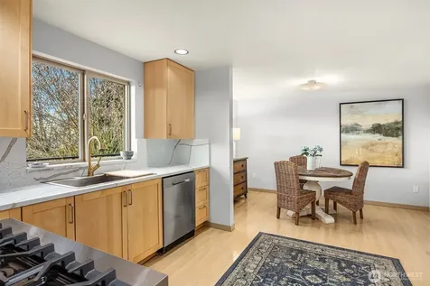 6507 113th Avenue NE Kirkland WA 98033