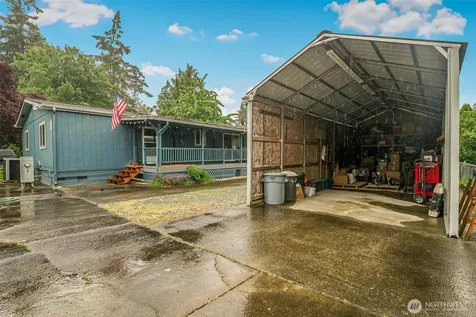 980 Falcon Road Camano Island WA 98282
