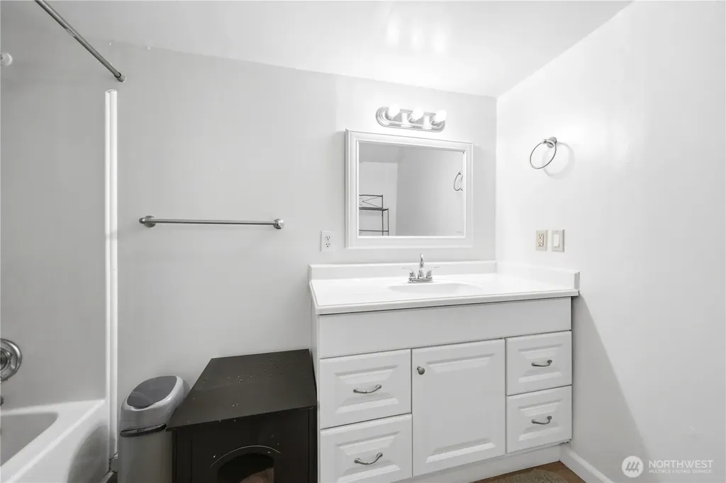 207 Cedar Avenue Sultan WA 98294