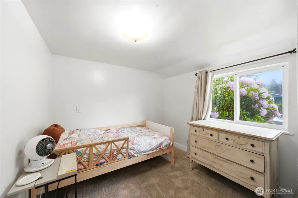 207 Cedar Avenue Sultan WA 98294