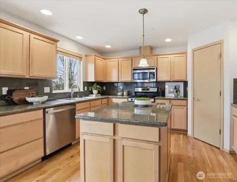12105 23rd Avenue W Everett WA 98204