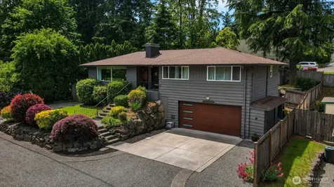 829 Maplewood Avenue Kent WA 98030