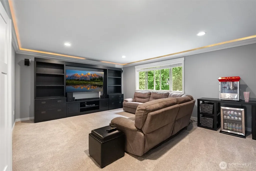 7728 213th Avenue SE Snohomish WA 98290