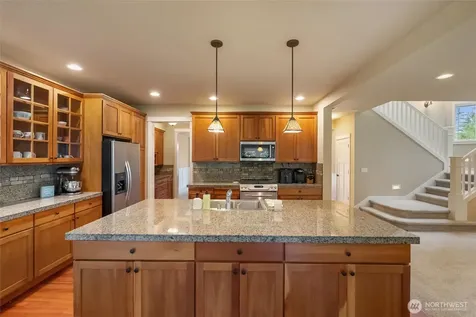 7728 213th Avenue SE Snohomish WA 98290