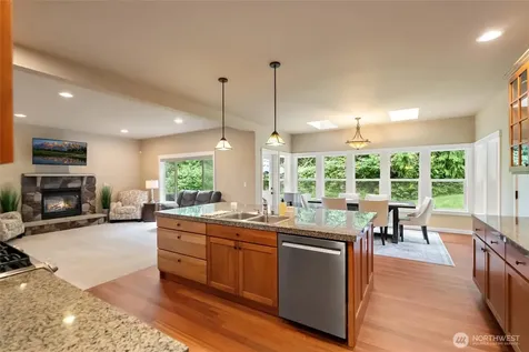 7728 213th Avenue SE Snohomish WA 98290