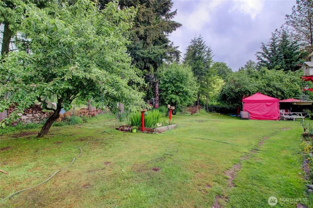 7185 Old Hwy 99 N Road Burlington WA 98233