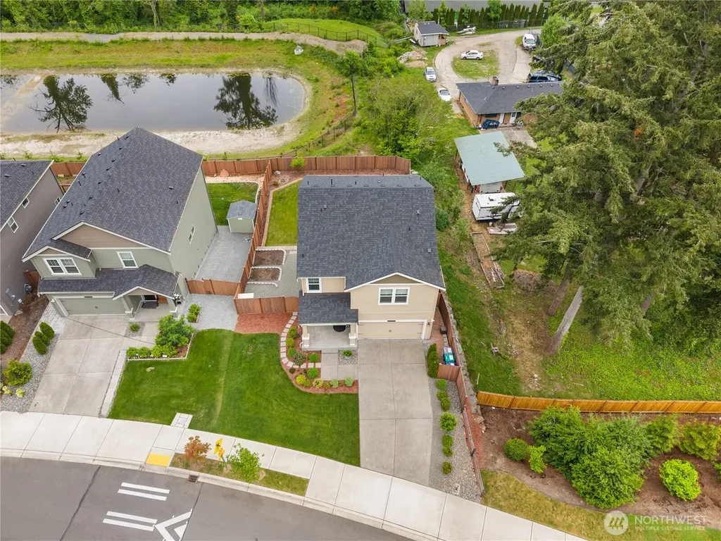 30003 19th Avenue S Federal Way WA 98003