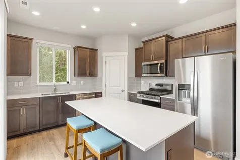 30003 19th Avenue S Federal Way WA 98003