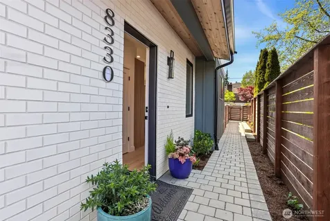 8330 24th Avenue NW Seattle WA 98117