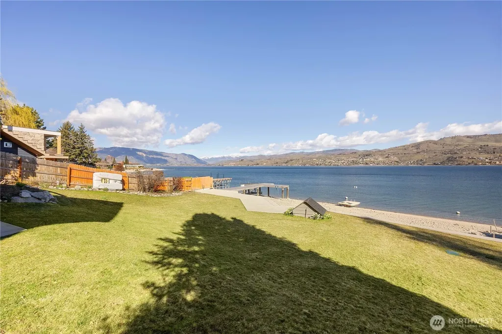21 Grace Lane Chelan WA 98816