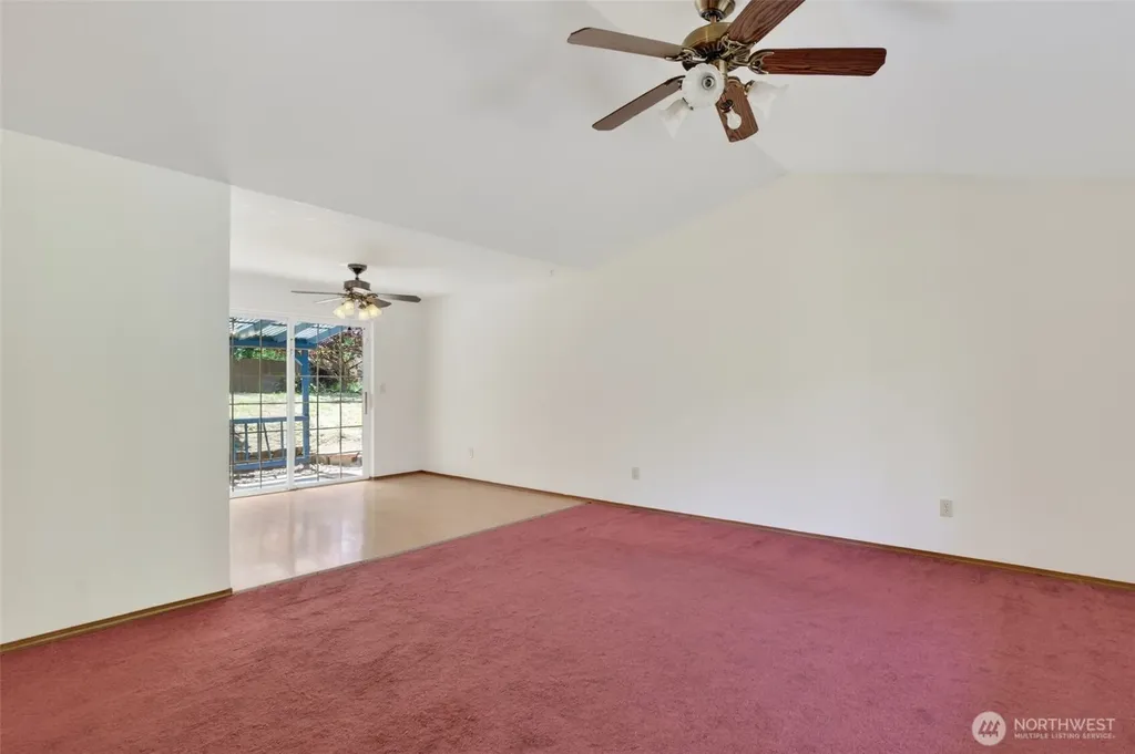 51 E Lambeth Way Shelton WA 98584