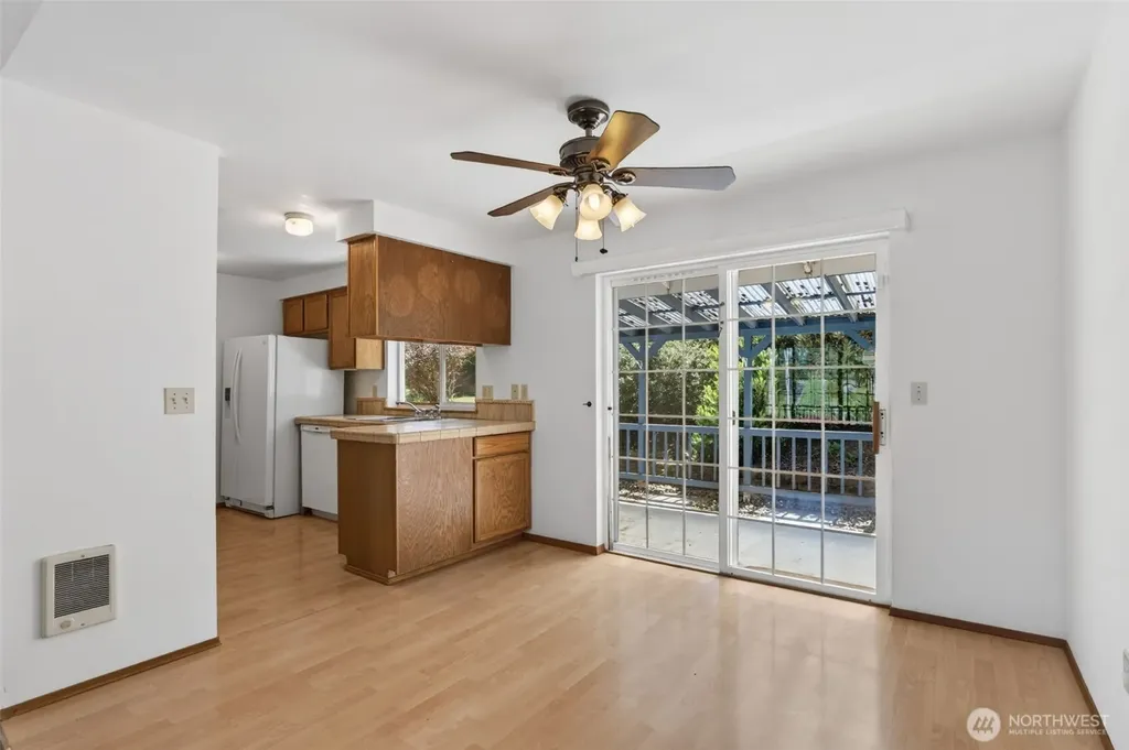 51 E Lambeth Way Shelton WA 98584
