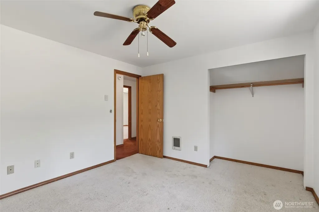 51 E Lambeth Way Shelton WA 98584