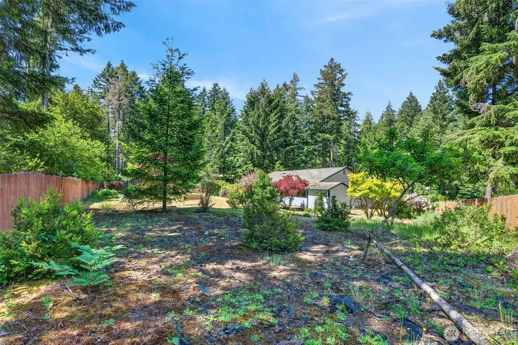 51 E Lambeth Way Shelton WA 98584