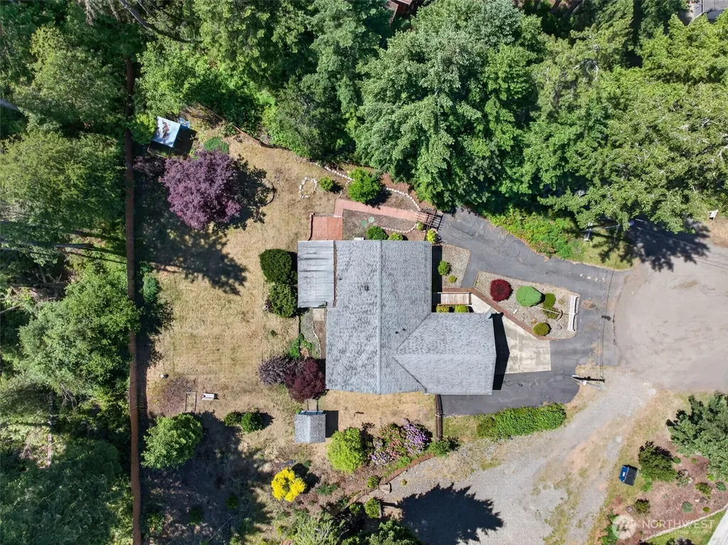 51 E Lambeth Way Shelton WA 98584