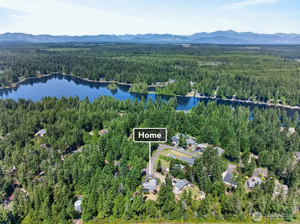 51 E Lambeth Way Shelton WA 98584